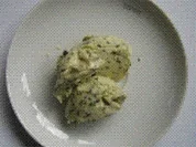 Super schnelle Kräuterbutter selbstgemacht - Rezept