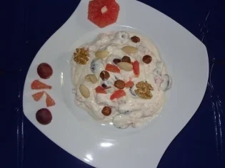 Frühstücks-Quark mit Früchten und Nüssen - Rezept - Bild Nr. 3