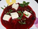 Rote Beerengrütze mit Joghurtwürfeln - Rezept