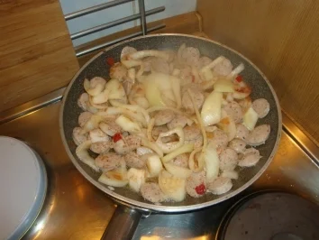 Rezept: Feechens leckere Curry-Wurst;-D Bild Nr. 2 Feechens leckere Curry-Wurst;-D - Rezept - Bild Nr. 2