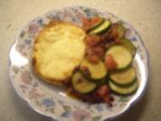 Vorspeisen - Grillkäse mit Tomaten-Zucchini-Gemüse - Rezept