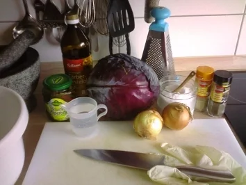 Krautsalat aus Rotkohl - Rezept