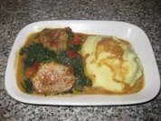 Schweinefilet auf frischem Paprika-Blattspinat - Rezept