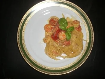 Rezept: Safran Garnelen Spaghetti Safran Garnelen Spaghetti - Rezept