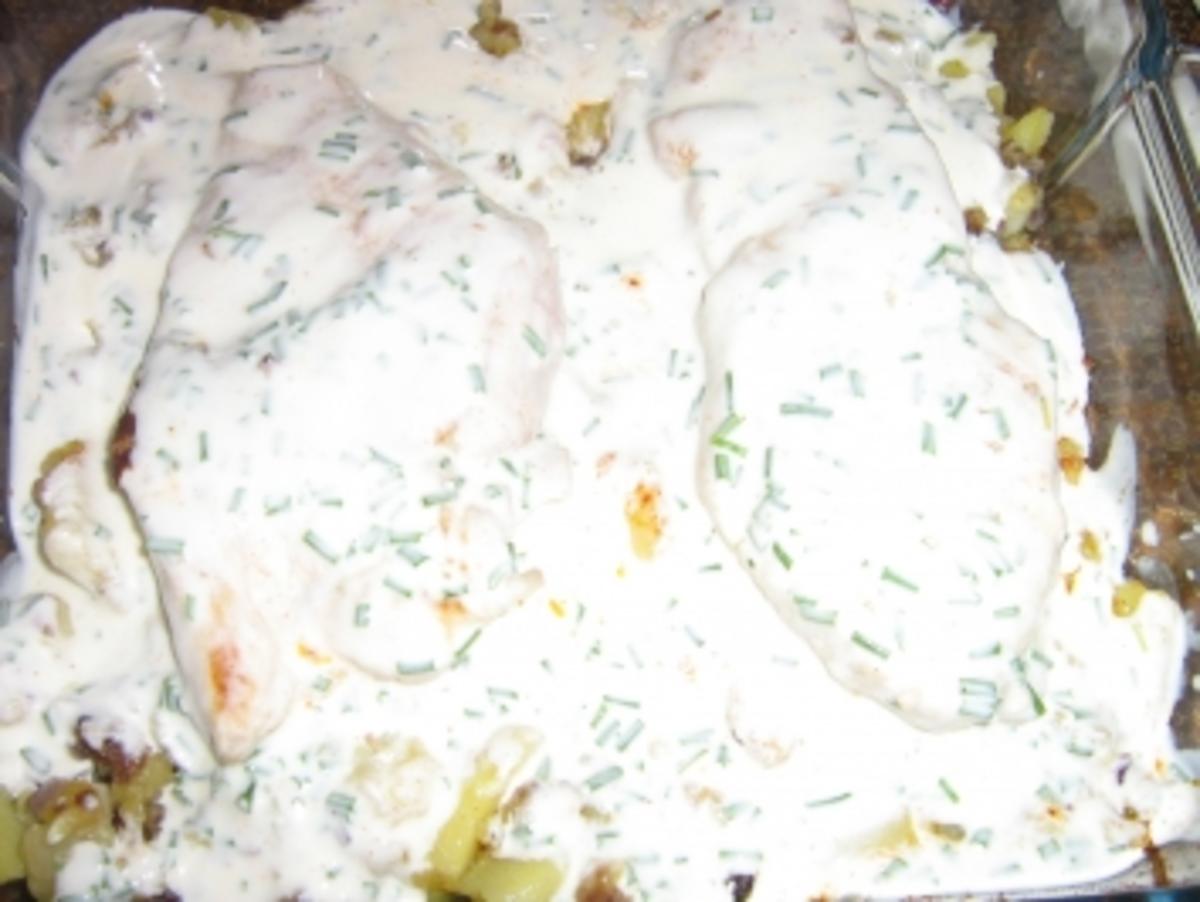 Putenschnitzel auf Bratkartoffeln gratiniert - Rezept - Bild Nr. 7