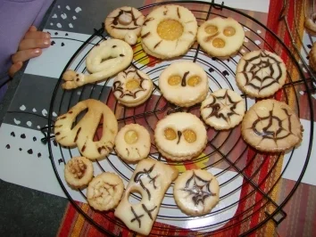 Rezept: Halloween-Gebäck Halloween-Gebäck - Rezept