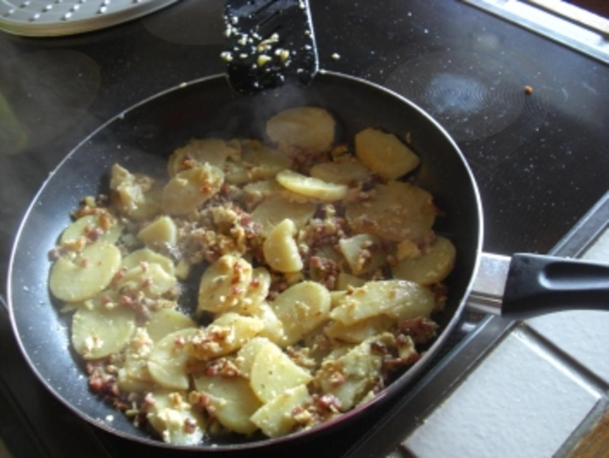 Kartoffel -Eisbein in Aspik mit Bratkartoffeln - Rezept - Bild Nr. 4