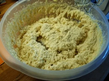 Rezept: Dänischer Marzipankuchen Marke Hüftgold Bild Nr. 4 Dänischer Marzipankuchen Marke Hüftgold - Rezept - Bild Nr. 4