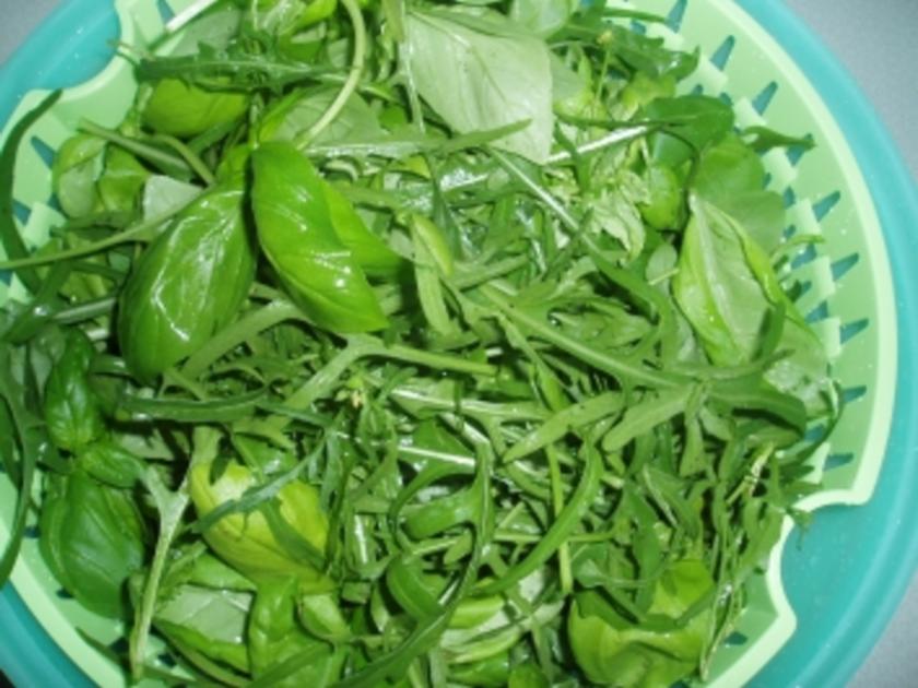 Ruccola - Basilikum - Pesto - Rezept mit Bild - kochbar.de