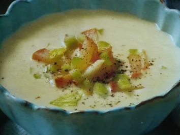 Gorgonzolasuppe mit Sherry - Birne - Rezept