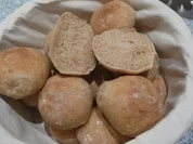 Pizzakatzes Frühstücksbrötchen - Rezept