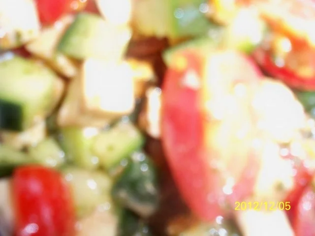 tomate-mozarella-salat ala tueni - Rezept - Bild Nr. 3