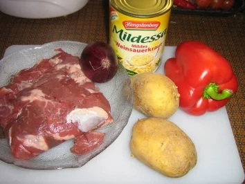 Gulaschpfanne vom Rind  -  Szegediner Art - Rezept - Bild Nr. 2