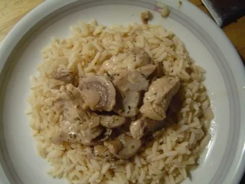 Rezept: Pute im Kräuterschmand Bild Nr. 2 Pute im Kräuterschmand - Rezept - Bild Nr. 2