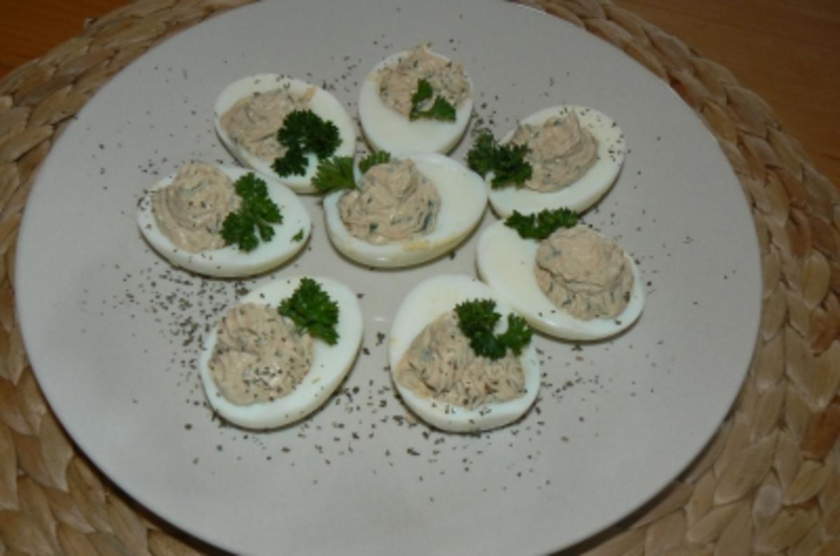 gefüllte Eier nach Kräuterhexen-Art - Rezept - Bild Nr. 5