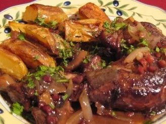Rezept: Coq au vin mit Rosmarinkartoffeln Coq au vin mit Rosmarinkartoffeln - Rezept