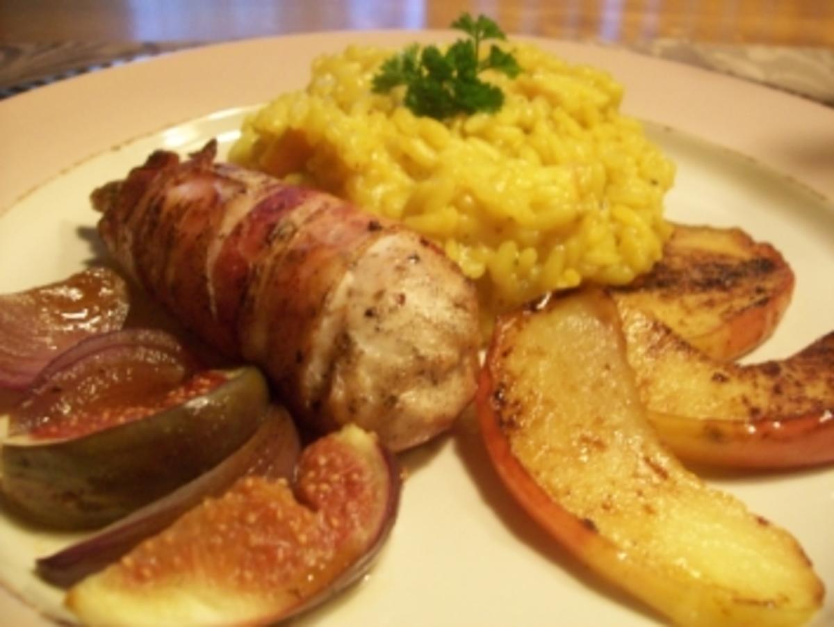Hühnchenbrust mit Feigen und roten Zwiebeln an Curry-Apfel-Risotto ...