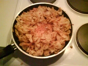 Rezept: Nudeln: Afrikanische Bratnudeln Bild Nr. 5 Nudeln: Afrikanische Bratnudeln - Rezept - Bild Nr. 5