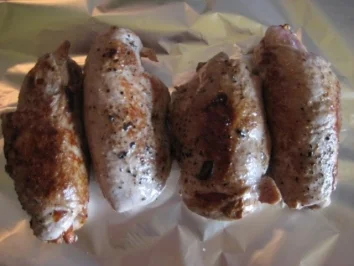 "feine Rouladen" vom Schweinefilet mit Pfifferlingfüllung und Sahnesößchen - Rezept - Bild Nr. 5