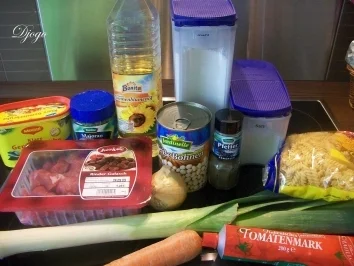 Rezept: Nudeln mit viel Fleisch Bild Nr. 2 Nudeln mit viel Fleisch - Rezept - Bild Nr. 2