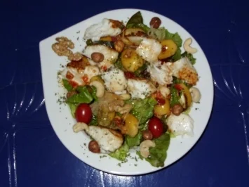 Rezept: Linda´s Herbstsalat mit Kabeljau-Rückenfilet und frischen Datteln Bild Nr. 6 Linda´s Herbstsalat mit Kabeljau-Rückenfilet und frischen Datteln - Rezept - Bild Nr. 6