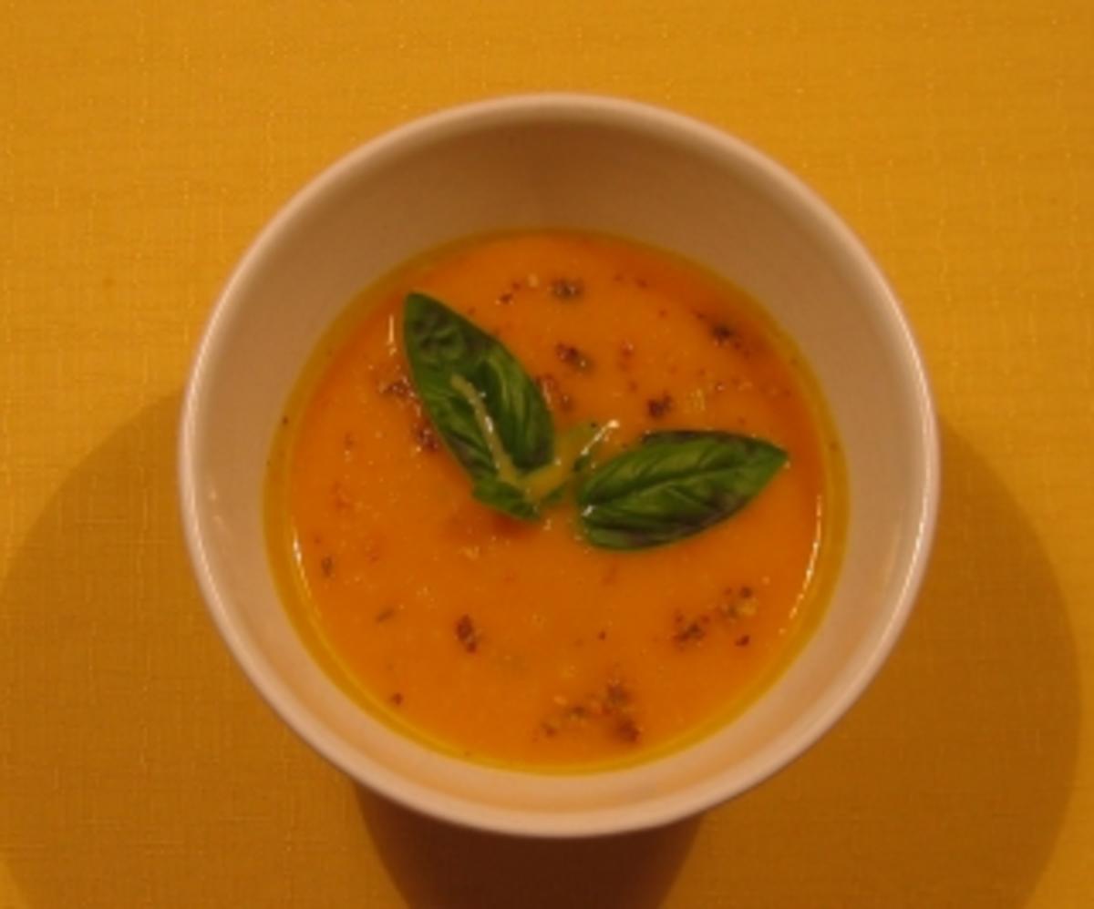 Bilder für Kürbis-Zucchini-Suppe - Rezept