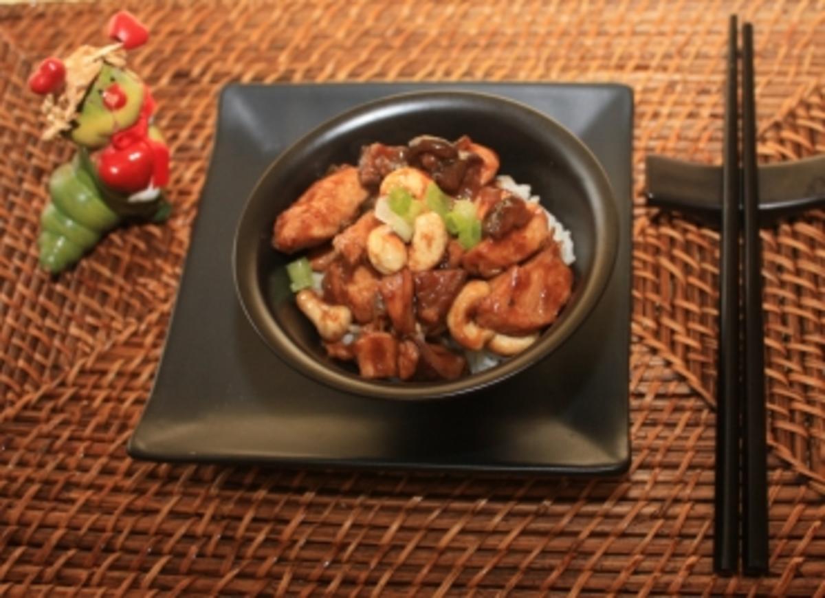 Hähnchen mit Cashewnüssen nach chinesischer Art - Rezept - kochbar.de