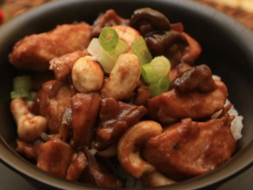 Hähnchen mit Cashewnüssen nach chinesischer Art - Rezept - kochbar.de