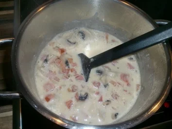 Tortelloni mit Parmaschinken in "Sauce Caesar" - Rezept - Bild Nr. 5