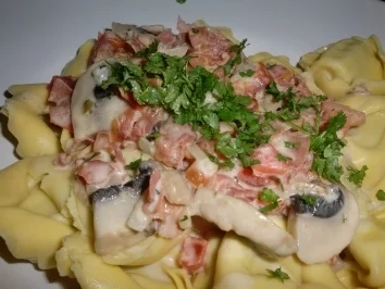 Tortelloni mit Parmaschinken in "Sauce Caesar" - Rezept - Bild Nr. 6