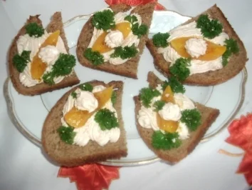 Rezept: Pfirsiche mit Creme Pfirsiche mit Creme - Rezept