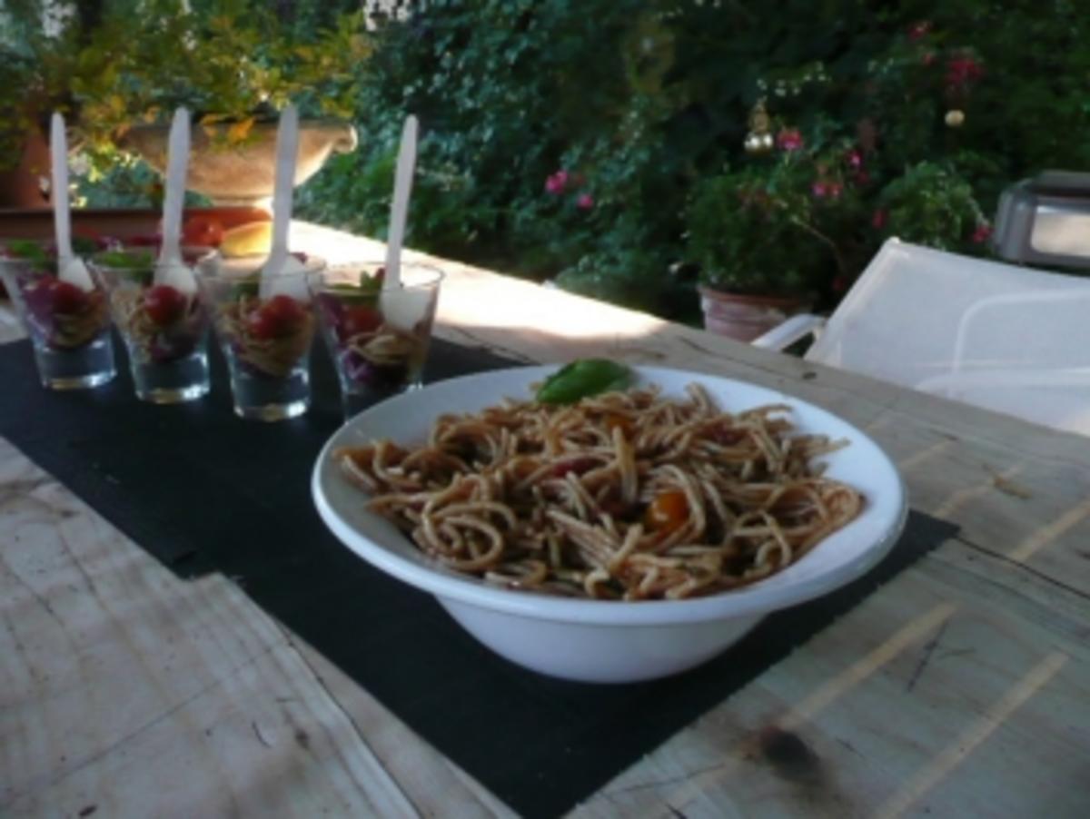GLASFOOD 1 /PASTA:Spaghetti-Basilikum-Salat - Rezept - Bild Nr. 2