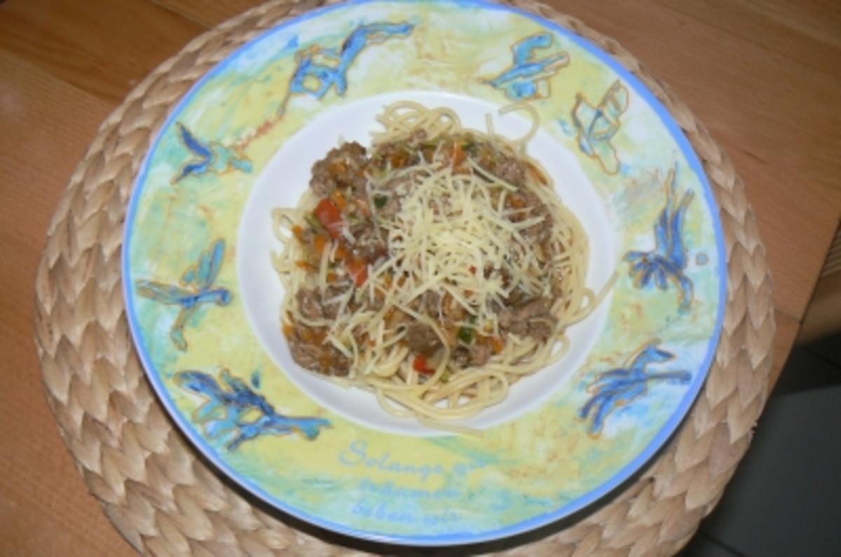 bunte Spaghetti bolognese - Rezept - Bild Nr. 5