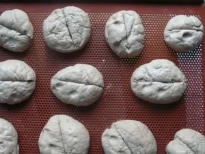 Pizzakatzes Kastanienbrötchen - Rezept - Bild Nr. 3