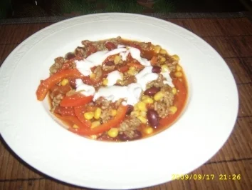 Rezept: Chili con carne mit Joghurt - Garnitur Chili con carne mit Joghurt - Garnitur - Rezept