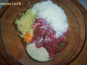 Rezept: Gefüllte Zucchini mit Tomatensoße Bild Nr. 3 Gefüllte Zucchini mit Tomatensoße - Rezept - Bild Nr. 3