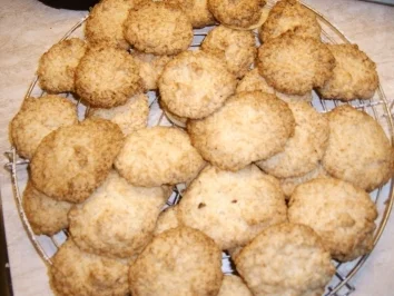 Rezept: Kokos - Makronen Kokos - Makronen - Rezept