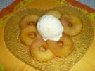 Karamelisierte Apfelringe mit Vanilleeis - Rezept