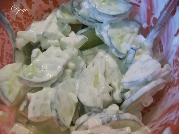 Rezept: Gurkensalat Gurkensalat - Rezept