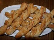 Blätterteig-Knabberstangen - Rezept - Bild Nr. 2