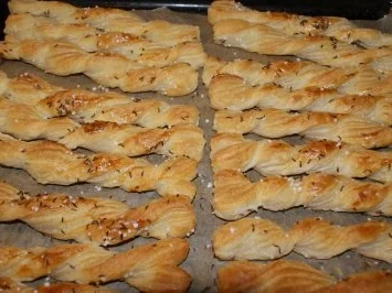 Blätterteig-Knabberstangen - Rezept - Bild Nr. 2