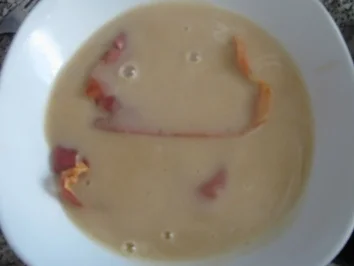 Apfel-Sellerie-Schaumsüppchen - Rezept