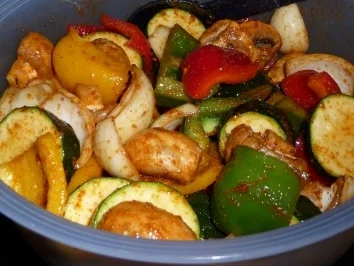 Rezept: Geflügel-Gemüse-Spieße Bild Nr. 9 Geflügel-Gemüse-Spieße - Rezept - Bild Nr. 9