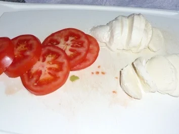Rezept: Tomate-Mozzarella Bild Nr. 2 Tomate-Mozzarella - Rezept - Bild Nr. 2