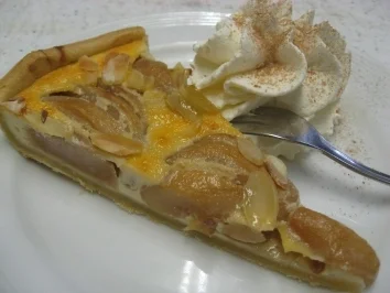 Rezept: Landbirnentortem mit Honig - Mandeln Landbirnentortem mit Honig - Mandeln - Rezept