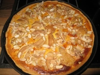 Rezept: Landbirnentortem mit Honig - Mandeln Bild Nr. 7 Landbirnentortem mit Honig - Mandeln - Rezept - Bild Nr. 7