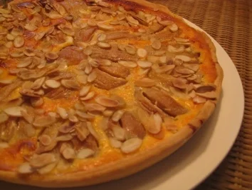 Rezept: Landbirnentortem mit Honig - Mandeln Bild Nr. 8 Landbirnentortem mit Honig - Mandeln - Rezept - Bild Nr. 8