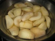 Kompott von selbstgepflückten Landbaumbirnen - Rezept