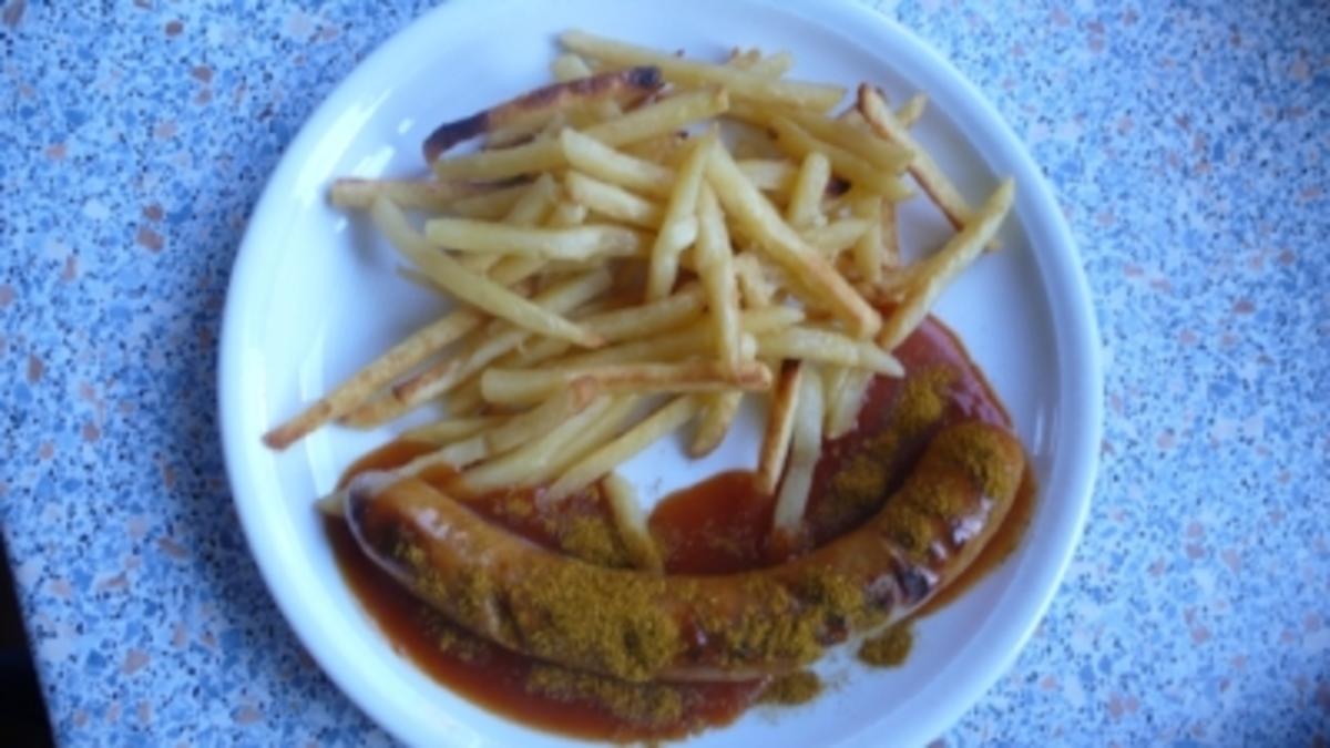 Bilder für Pizzakatzes Currywurst mit Pommes - Rezept