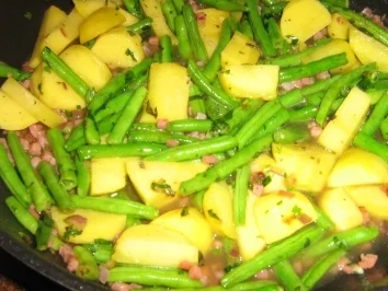 Lamm-Medaillions gratiniert, an Bohnen-Kartoffel-Gemüse - Rezept - Bild Nr. 9